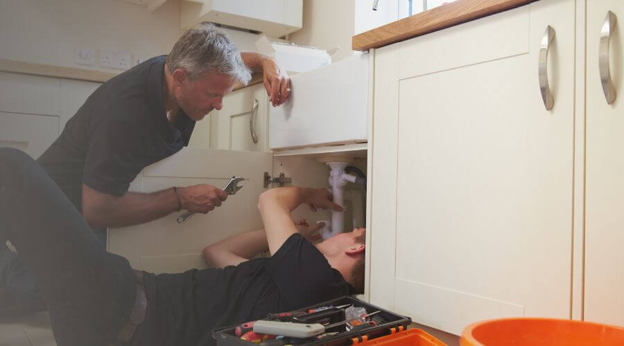 Plumber in Yatahey, NM